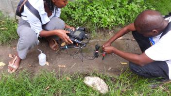 Measuring water quality for the breeding site productivity experiments