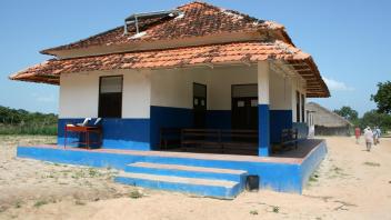 Health clinic in Eticoga.